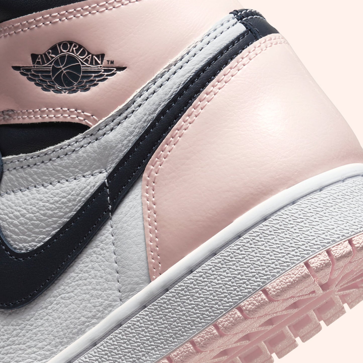 AIR JORDAN RETRO 1 LOW (BUBBLE GUM)