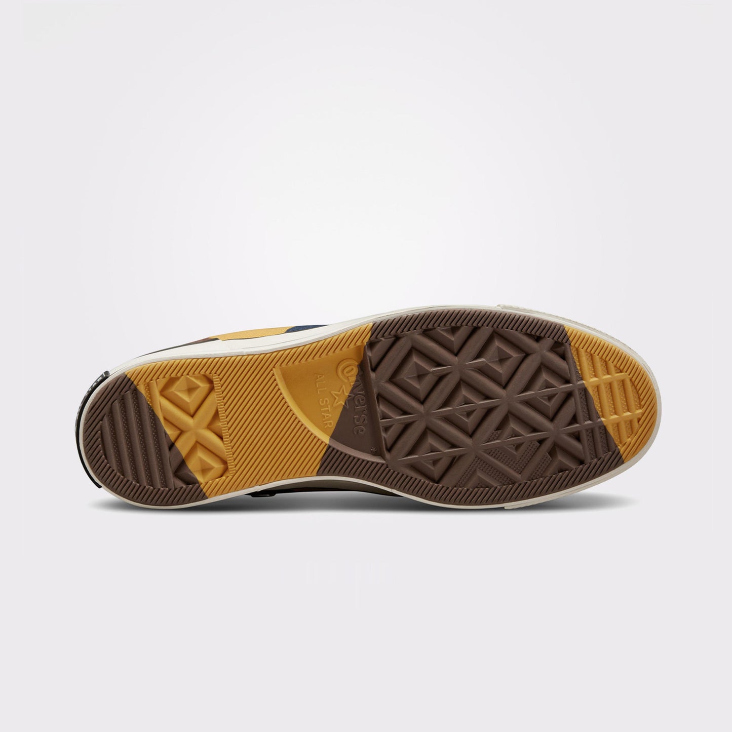 CHUCK 70 PLUS (MATERIAL MASHUP)