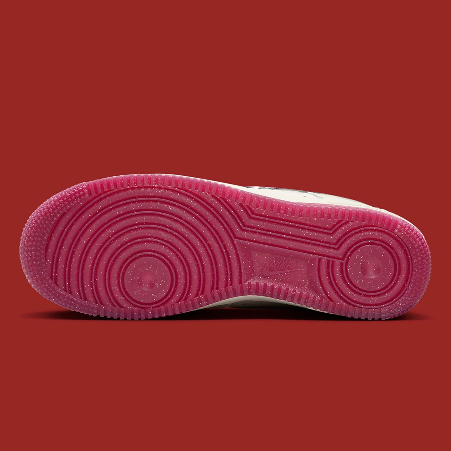 AIR FORCE 1 LOW (VALENTINE'S 2024)