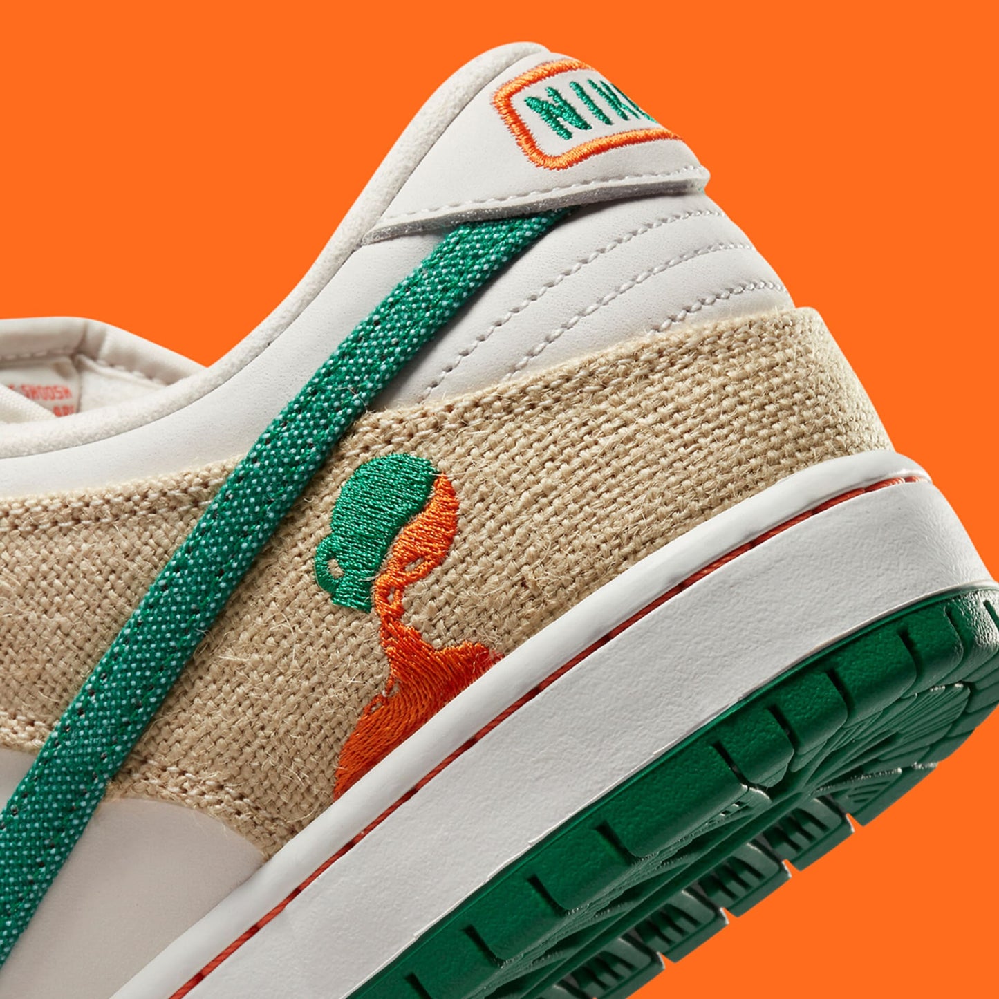 SB DUNK LOW (JARRITOS)