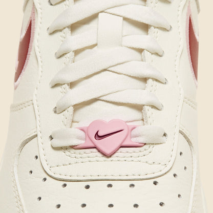 AIR FORCE 1 LOW (VALENTINE'S 2023)