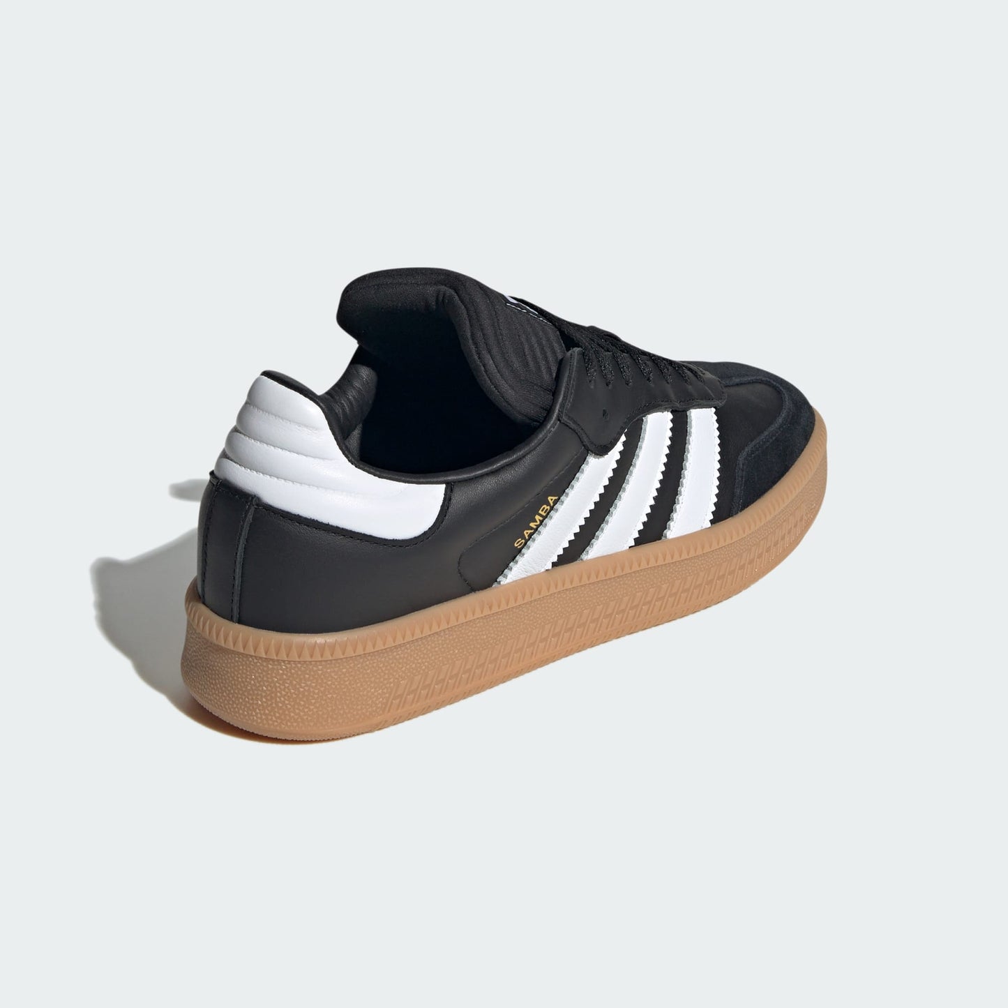 SAMBA XLG (CORE BLACK/CLOUD WHITE/GUM)
