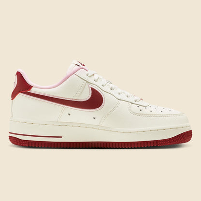 AIR FORCE 1 LOW (VALENTINE'S 2023)