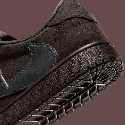 AIR JORDAN 1 TRAVIS SCOTT LOW (DARK MOCHA)